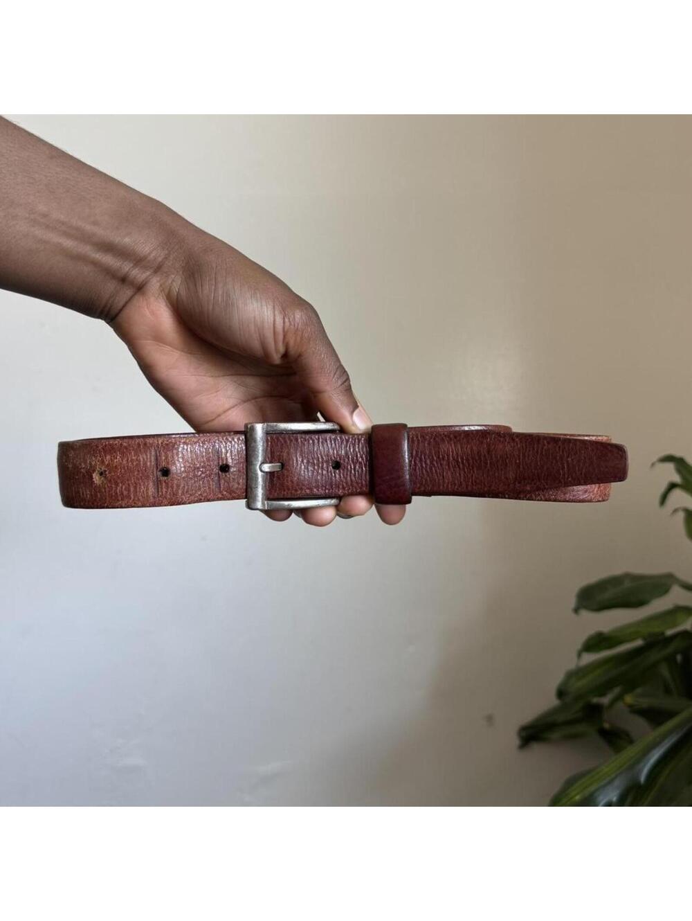Vintage Kenneth Cole NY Handcrafted genuine Leather Belt size 40/100